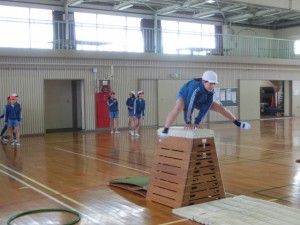 H30.2.28 (水) 体育 跳び箱運動 6年生 « 鹿嶋市立中野西小学校